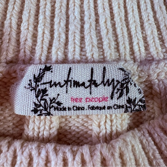 Intimately Free People XS Cable Knit Crop Top Cream Tan Preppy Academia Grunge - Picture 3 of 9